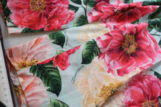 Multicolor Flora Printed High Waist Cropped Trouser Pants Dolce & Gabbana