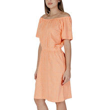 B.Young Orange Cotton Short