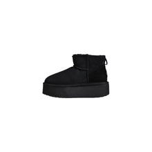 EMU Australia Black Leather Ankle