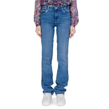 Guess Light Blue Organic Cotton Mom Jean