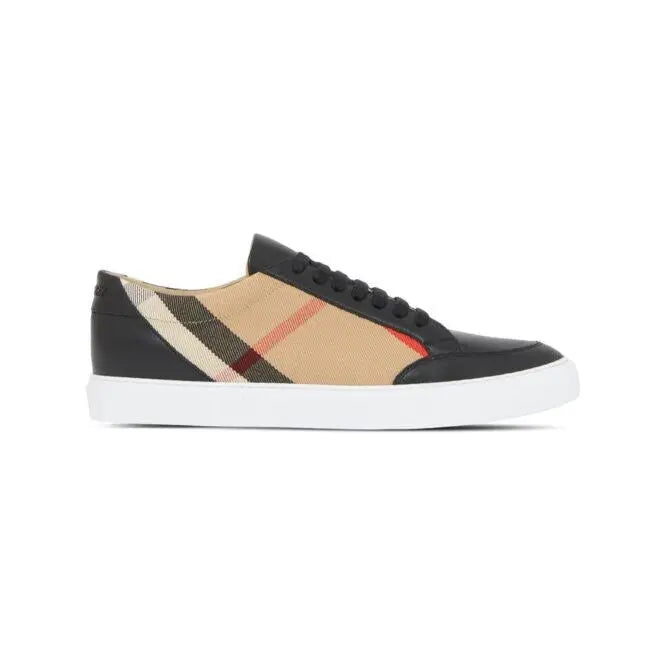Black Leather New Salmond Sneakers Burberry