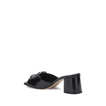 Valentino Garavani Vlogo slide Sandals
