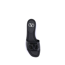Valentino Garavani Patent leathe VLogo slide Sandals