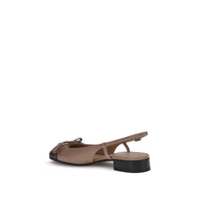 Valentino Garavani Valet Du Roi Ballerinas