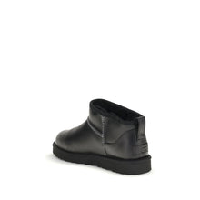 UGG Ultra mini leather snow Boots