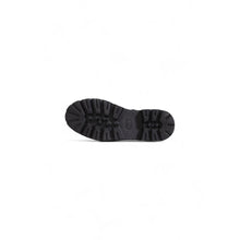 Cult Black Leather Platform