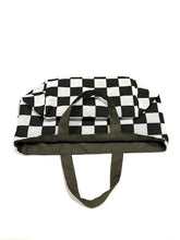 Durable Lunch Bag ‘CHESS’